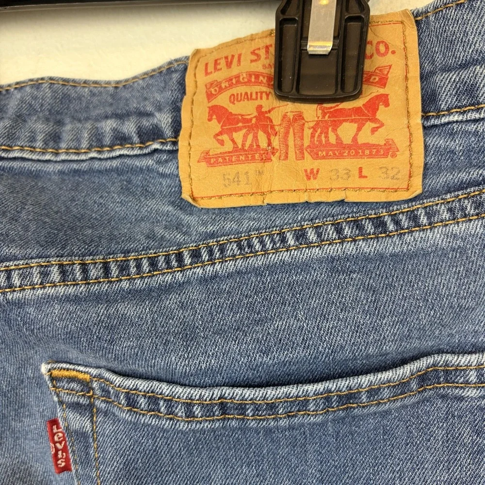 Levis 541 Jeans Mens 33x32 Blue Athletic Taper Stretch Denim‎ Pants Casual